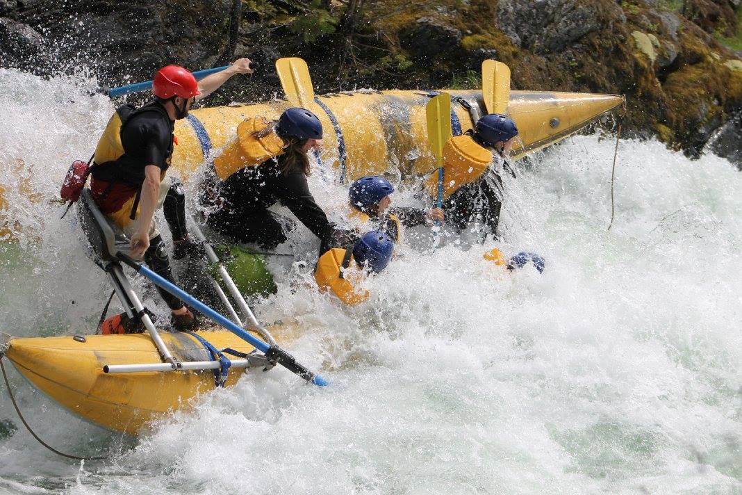 Raft-pic-almost-flip whitewater rafting bc canada